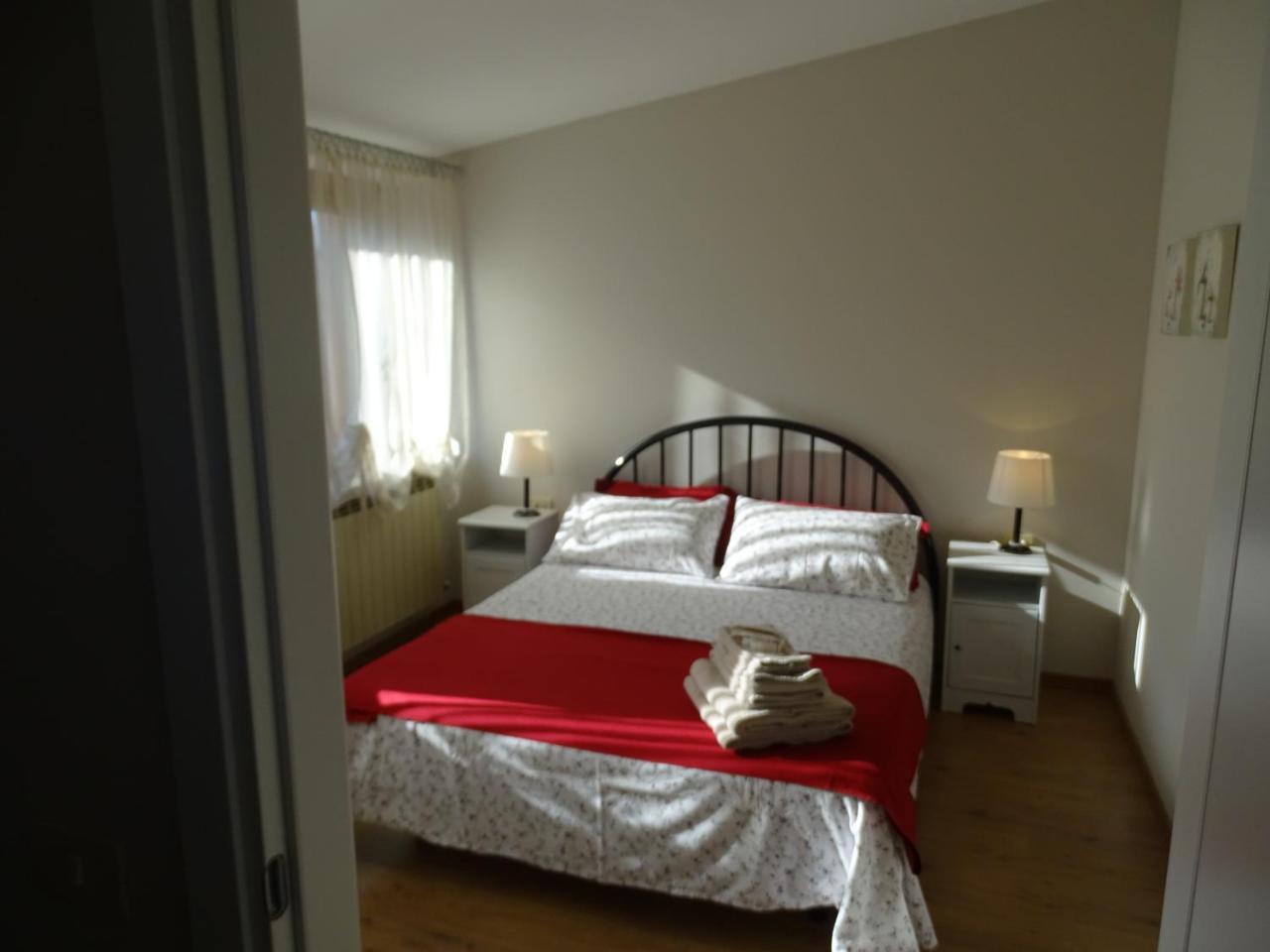 Bed and Breakfast La Casa Di Clara Esine Exterior foto